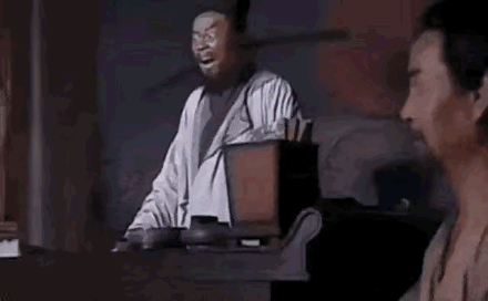 笑死，还有骂科尔的，真是身在福中...